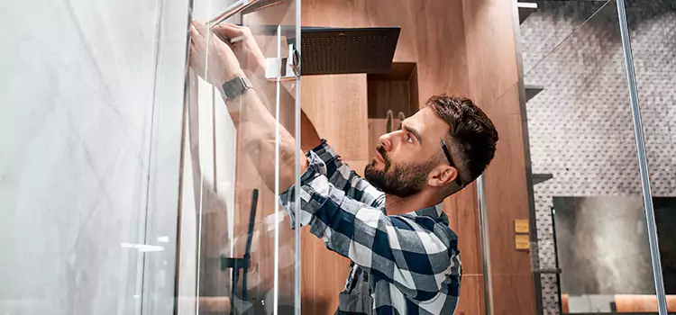 Replace Shower Doors with Frameless Stouffville