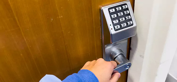 Why Choose Us for Your Keypad Lock Needs in Stouffville, ON?